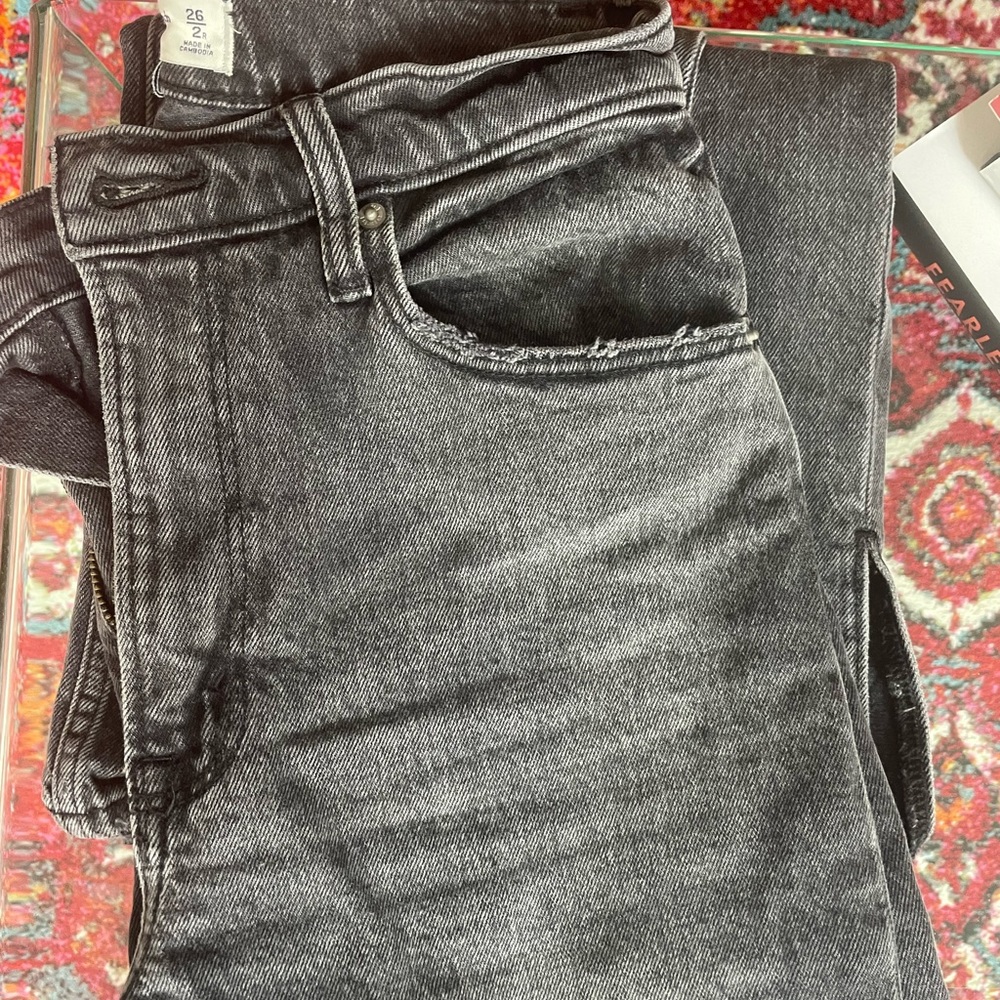 Abercrombie 90s Straight Ultra High Rise Jeans